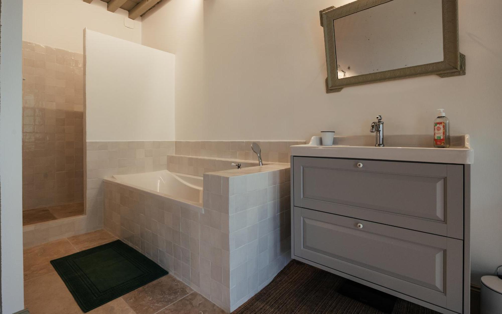 Ratenelle La Colombire Family House With Swimming Poolゲストハウス エクステリア 写真